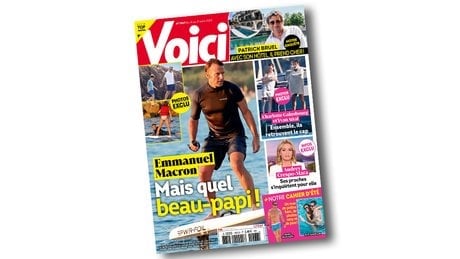 La Une de Voici de cette semaine montrant le président sur son foil électrique.