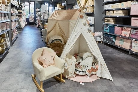 Un espace déco enfant a été ajouté au magasin