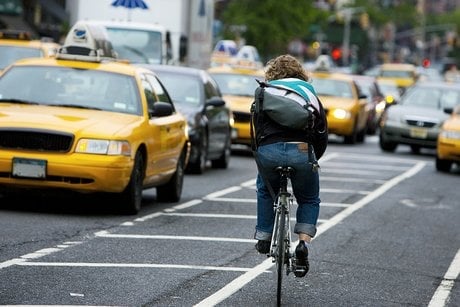 H311 New York : des pistes cyclables pour rompre avec la culture de la voiture
