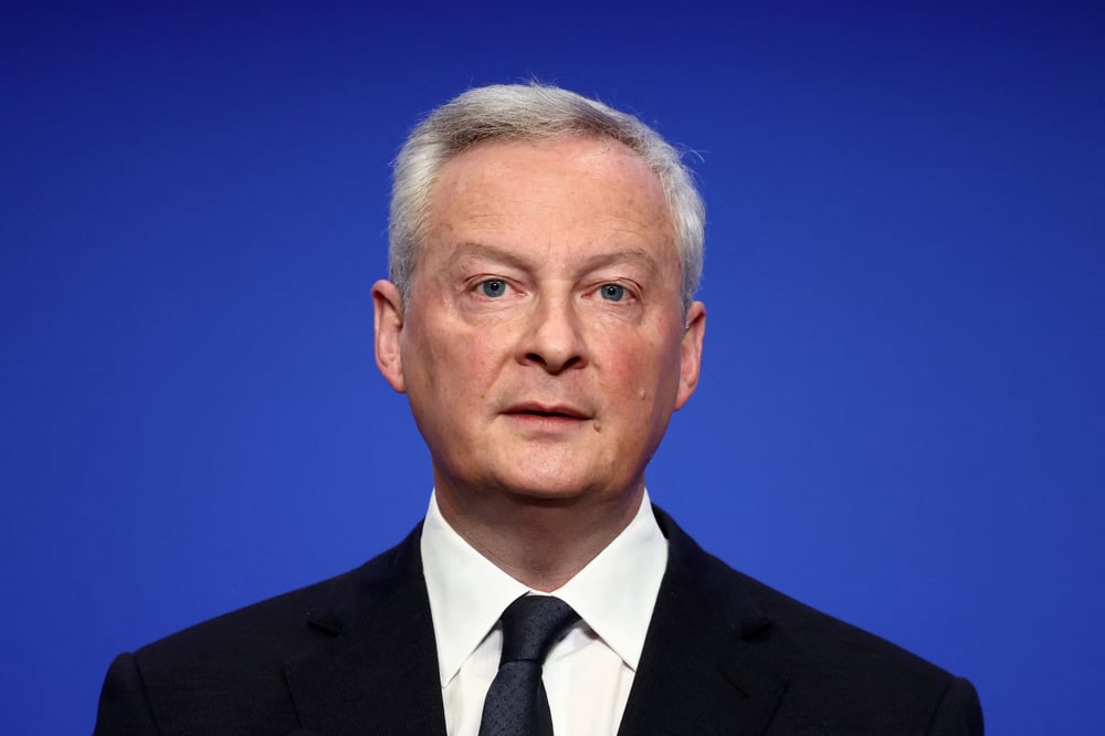 Le ministre de l'economie bruno le maire