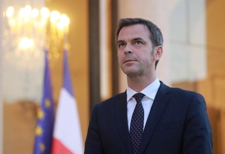 Coronavirus: la france se fixe un objectif de 14.000 lits de reanimation, annonce veran