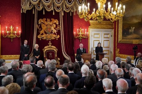 Charles iii proclame roi lors d'une ceremonie a londres