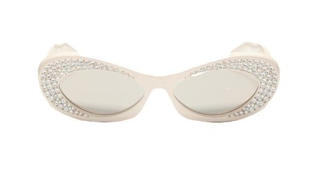 Lunettes ovales,  Valentino, 920 euros.