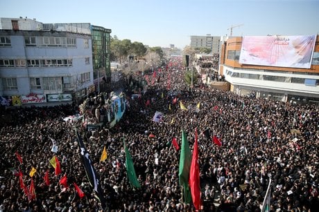 Au moins 50 morts dans une bousculade lors des funerailles de soleimani
