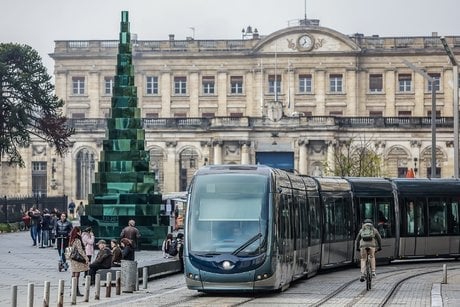 Tramway place Pey Berland