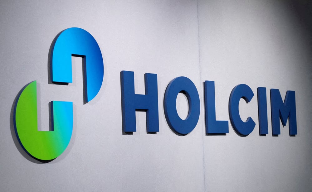 Le logo du cimentier suisse holcim est vu a zug, en suisse
