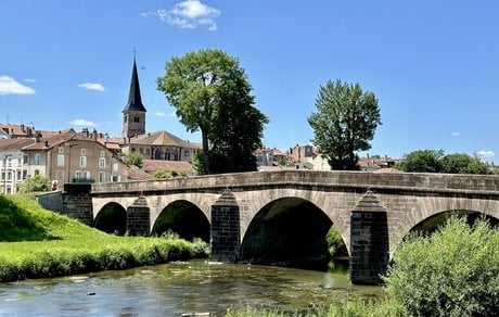 Mirecourt
