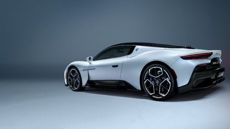 Maserati MC20