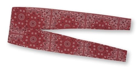 Ensemble de yoga Bandana bordeaux, Arizona Love, 90 euros le haut, 99 euros le legging.