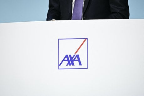 AXA