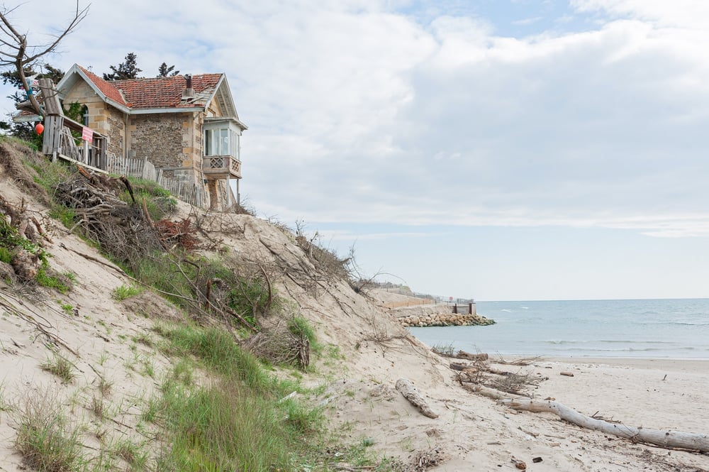 érosion, littoral, océan, montée des eaux, recul du trait de côte, écologie, mer,