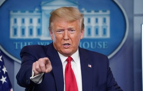 Trump s'en prend aux organes de controle des agences federales