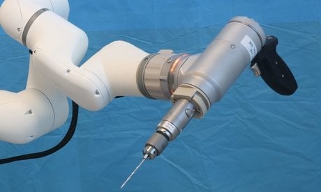 Robot bras chirurgical MinMaxMedical