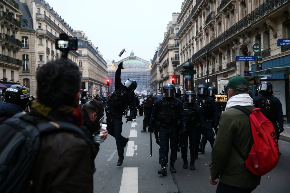 Neuvieme jour de greve nationale et de protestation en france contre la reforme des retraites