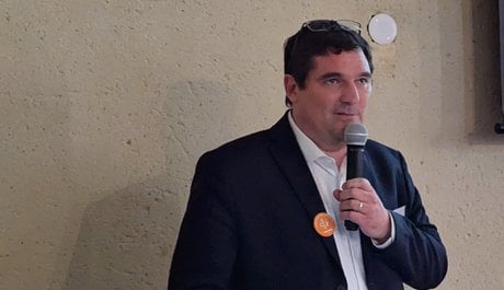 Stéphane Bozzarelli, président du cluster Cemater, lors de l'AG du 24 juin 2024 (© Nelly Barbé).