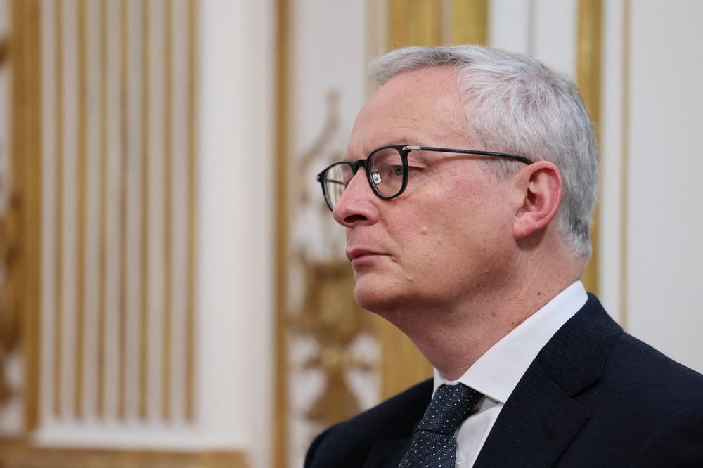 Le ministre francais de l'economie bruno le maire lors d'une conference de presse a l'hotel matignon, a paris