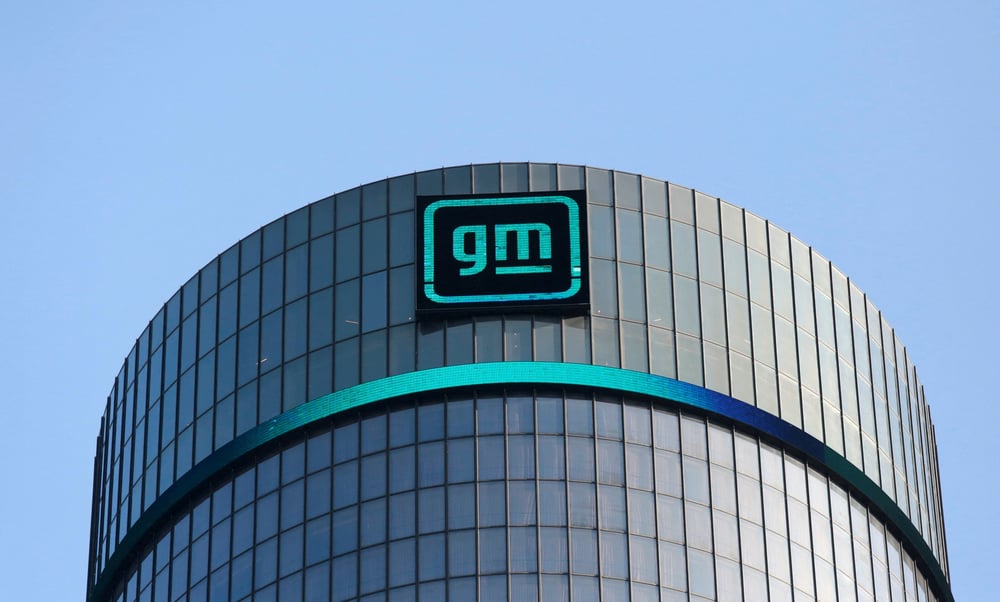 General motors confirme ses previsions pour 2022, benefice net en forte baisse au deuxieme trimestre