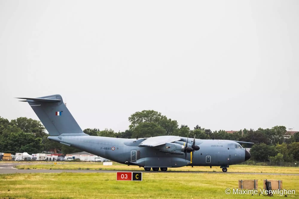 A400M Atlas français avant sa démonstration au SIAE 2023.