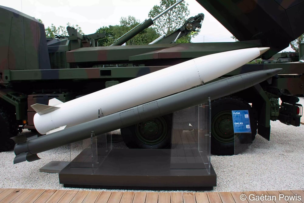Roquette GMLRS et missile balistique Precision Strike Missile (PrSM).