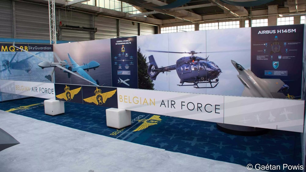 Modèle réduit d’un MQ-9B SkyGuardian et d’un F-35A Lightning II à la Belgian Air Force Summer Expo 2024.
