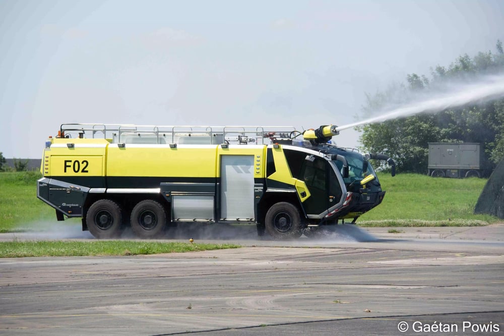 Arrivée du Panther 6x6 pour une démonstration des pompiers de la base de Beauvechain.