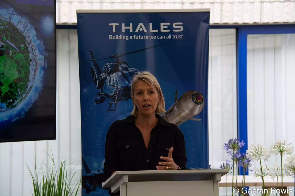 Ludivine Dedonder, ministre de la Défense belge, lors de l’inauguration de la nouvelle ligne de production de roquettes FZ275 LGR (1er juillet 2024).