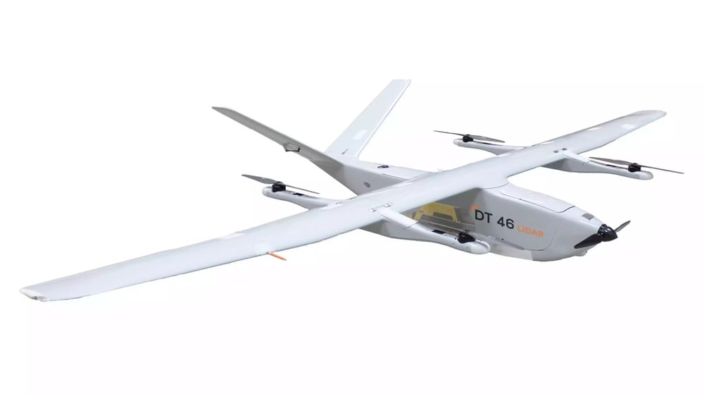 Drone DT46 LiDAR de Delair en configuration VTOL et équipé du système LiDAR Voyager de YellowScan.
