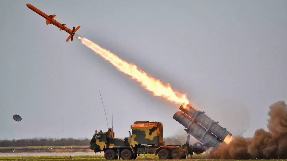 Tir d'essai d'un missile antinavire R-360 Neptune ukrainien.