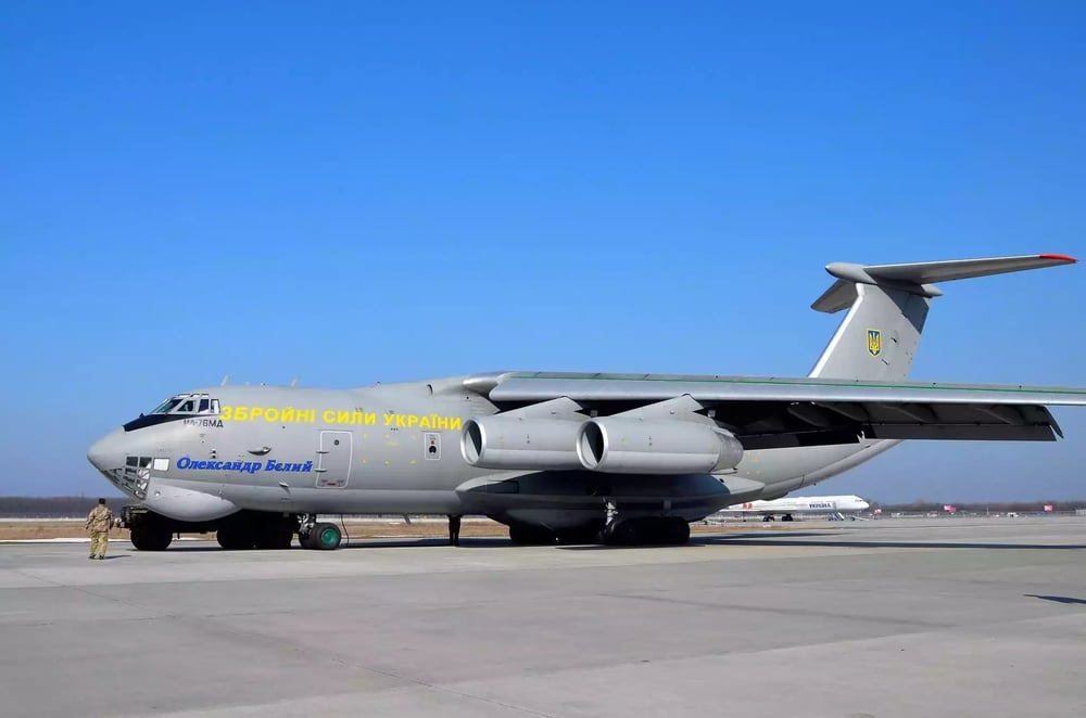 Avion de transport stratégique Il-76MD Candid ukrainien sur une base aérienne en Ukraine (3 avril 2018).
