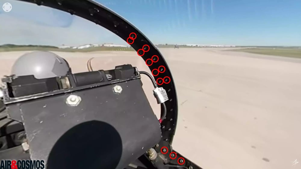La verrière de ce Fighting Falcon est semblable à la verrière visible dans la vidéo de la Force aérienne ukrainienne.