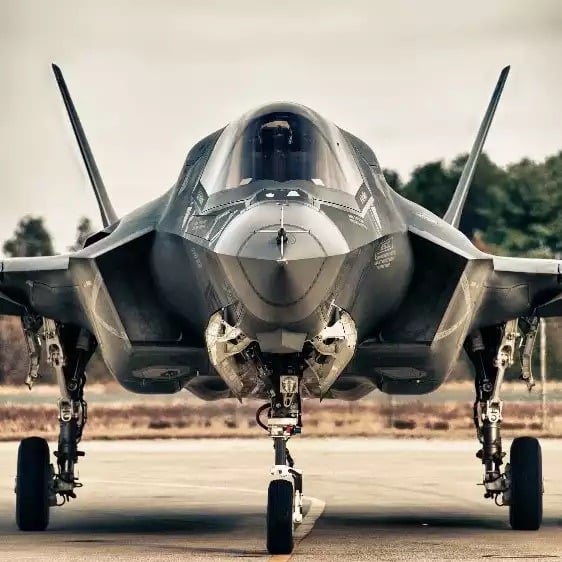 f35 face.jpg