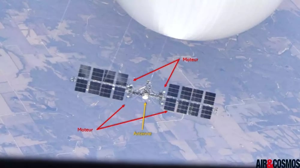 Vue rapprochée des équipements emportés par le ballon chinois.
