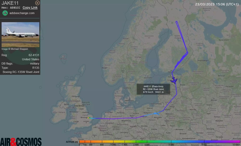 Vol historique d'un RC-135W Rivet Joint de l'USAF dans l'espace aérien finlandais.