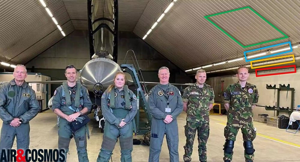 Comparaison avec le hangar protégé visité par la Princesse d'Orange en 2022.