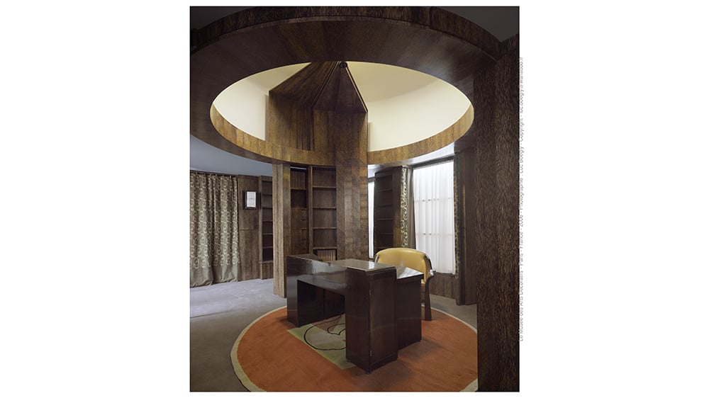 Bureau-bibliothèque (1925).