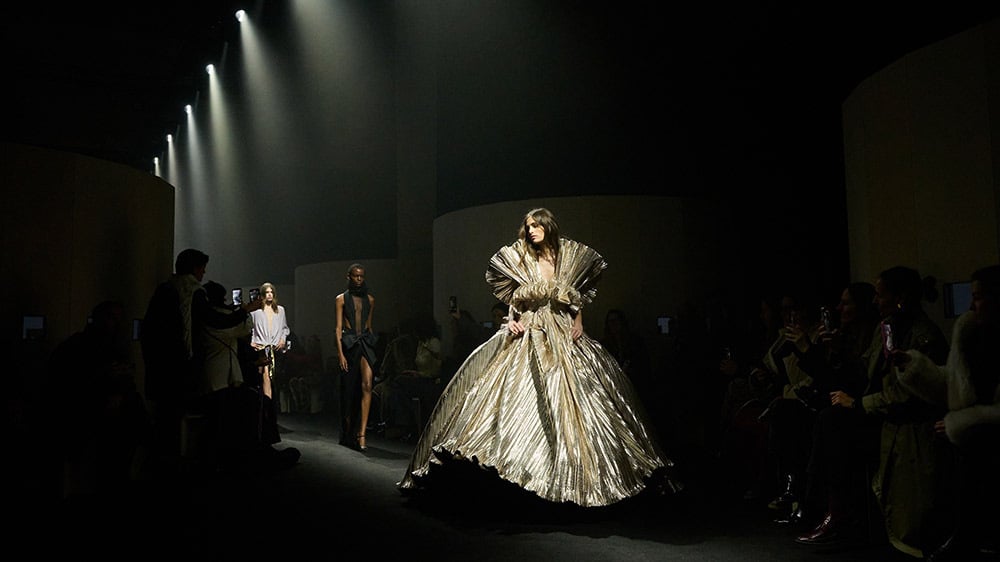 Mercredi 28 janvier 2026, le monde de la mode s'est réuni pour le défilé haute couture Valentino, le premier depuis la disparition de Valentino Garavani le 19 janvier.