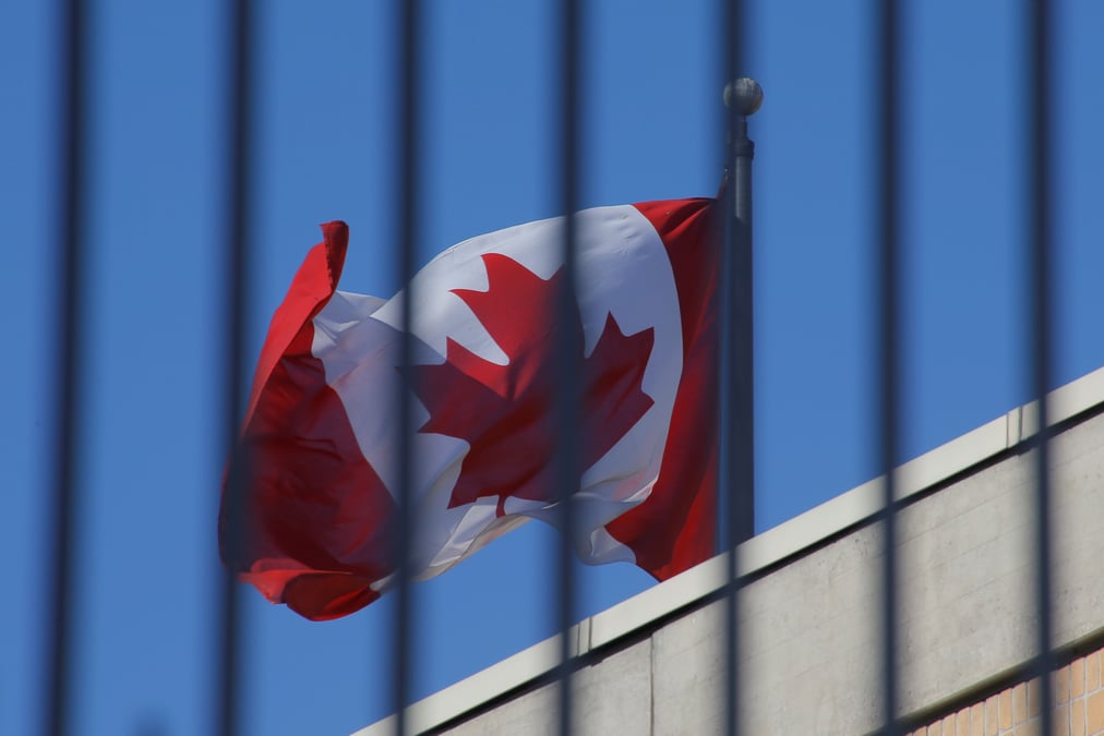 Deux personnes arretees pour menace a la securite au canada
