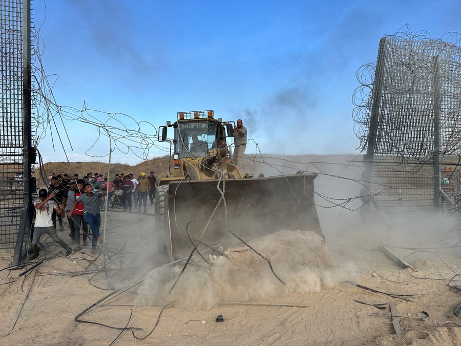 Des hommes armes palestiniens infiltrent des zones du sud d’israel