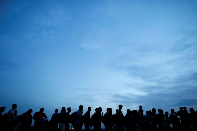 Plusieurs milliers de migrants entres en croatie en 24 heures
