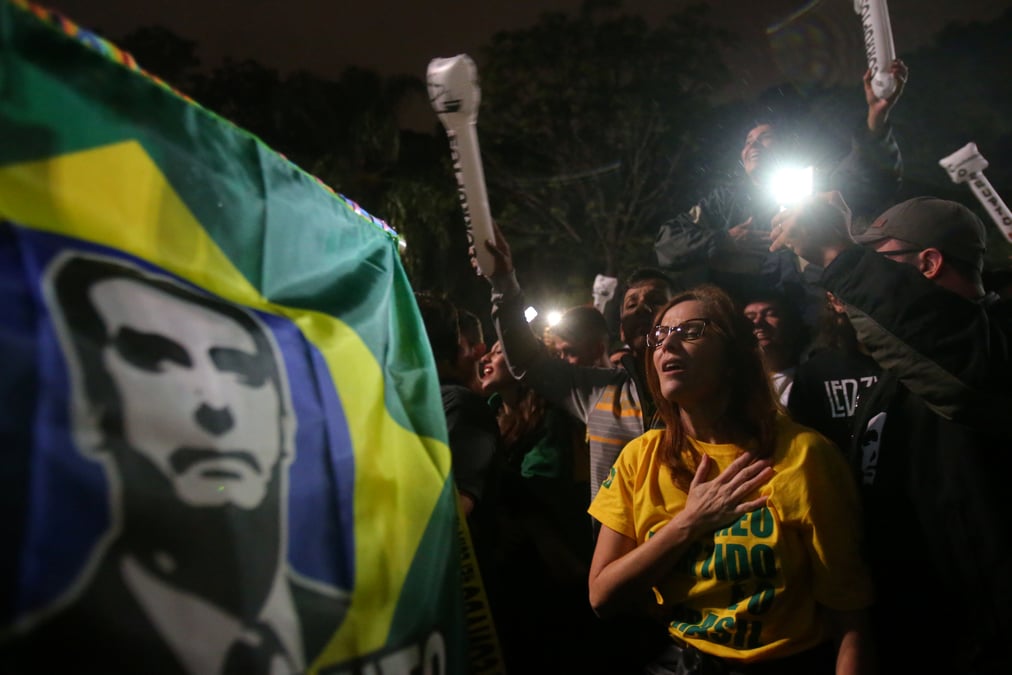 Bolsonaro largement elu a la presidence, le bresil vire a droite