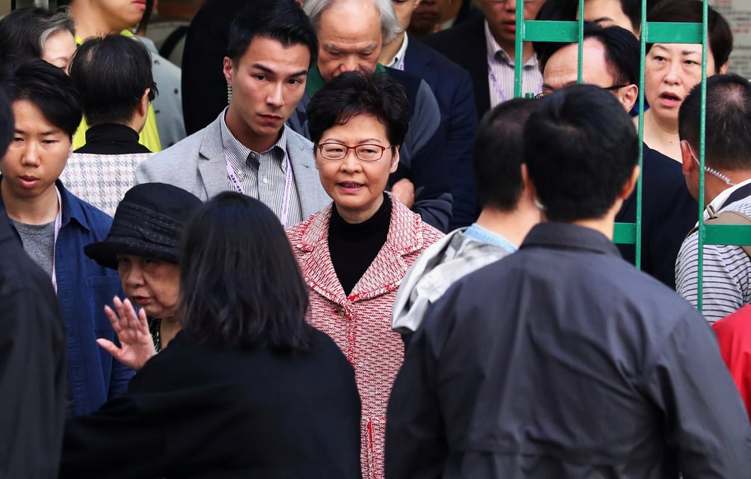 Elections locales a hong kong, un test pour carrie lam