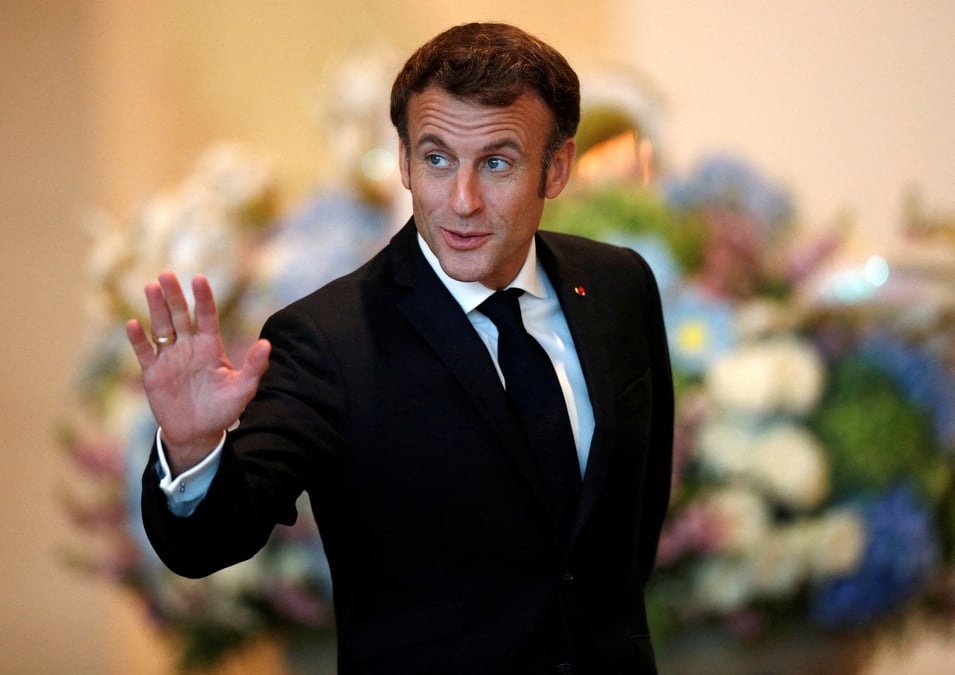 Le president francais emmanuel macron lors du sommet de l'apec 2022 a bangkok, thailande