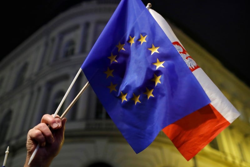 L'ue demande a varsovie des actes sur sa reforme de la justice