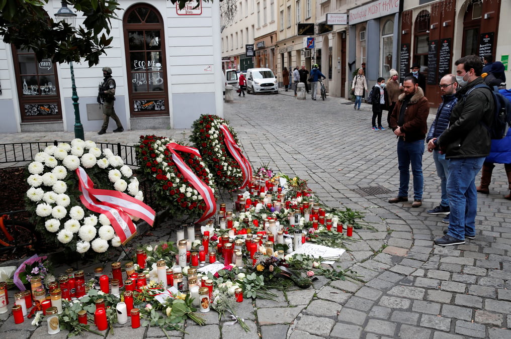 Vienne: les 15 personnes arretees apres l'attentat liees a l'islam radical