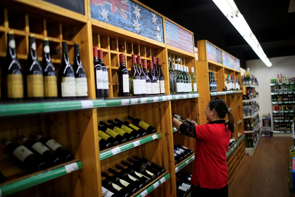 Des bouteilles de vin dans un magasin de shanghai
