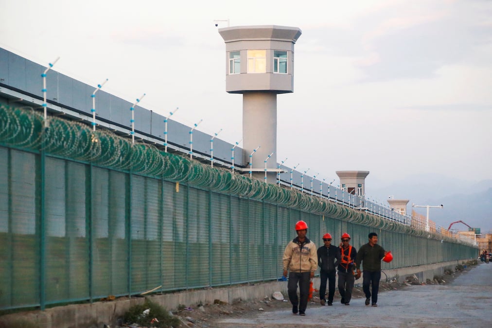 Les etats-unis sanctionnent des entreprises chinoises soupconnees de travail force des ouighours, selon des sources