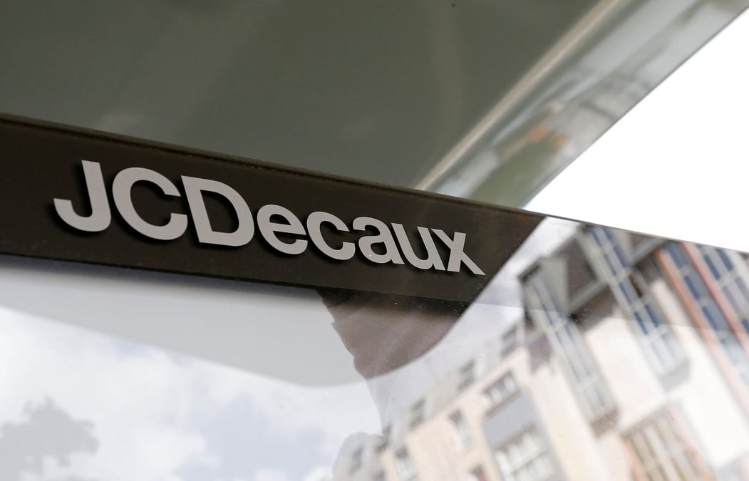 Jcdecaux grimpe apres un quatrieme trimestre bien meilleur que prevu