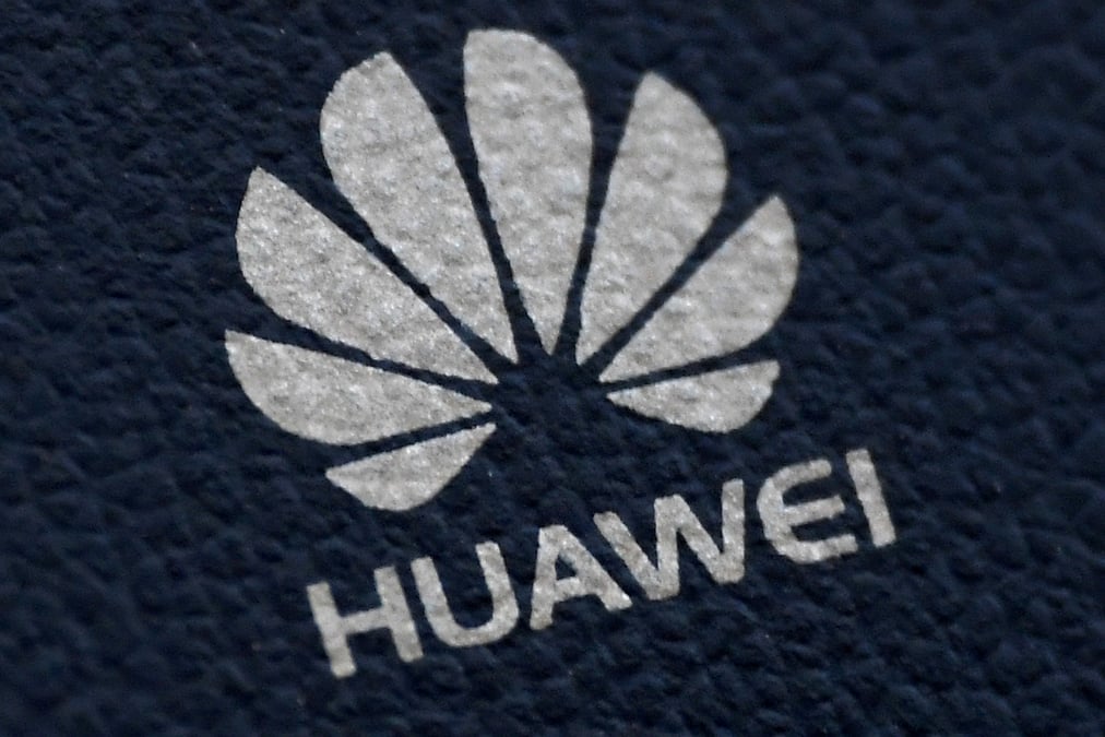 Usa: le parquet federal alourdit son dossier contre huawei