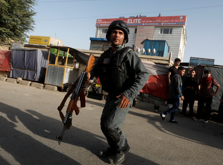 Afghanistan: les ecoles de plus en plus touchees par des attentats