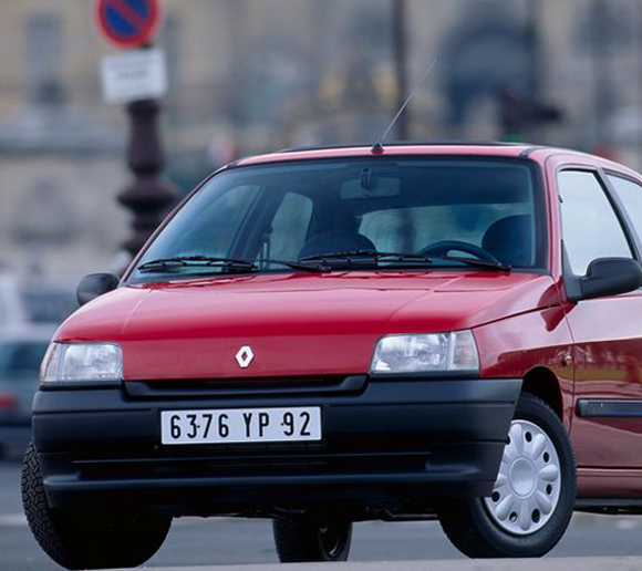 RENAULT CLIO